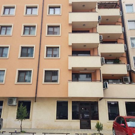 Хепи Апартмънтс Plovdiv Ngoại thất bức ảnh