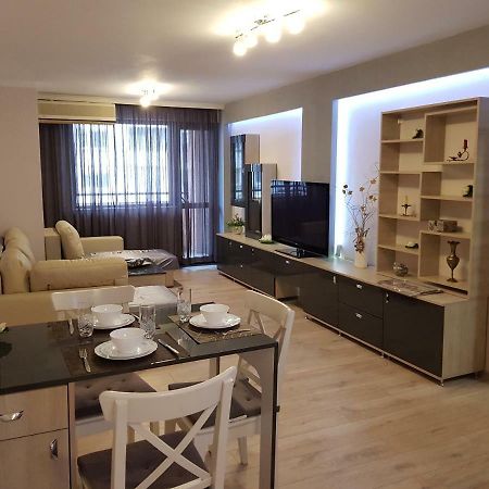 Хепи Апартмънтс Plovdiv Ngoại thất bức ảnh