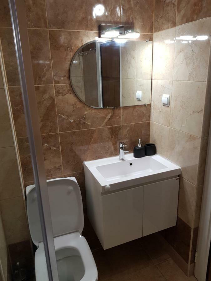 Хепи Апартмънтс Plovdiv Ngoại thất bức ảnh