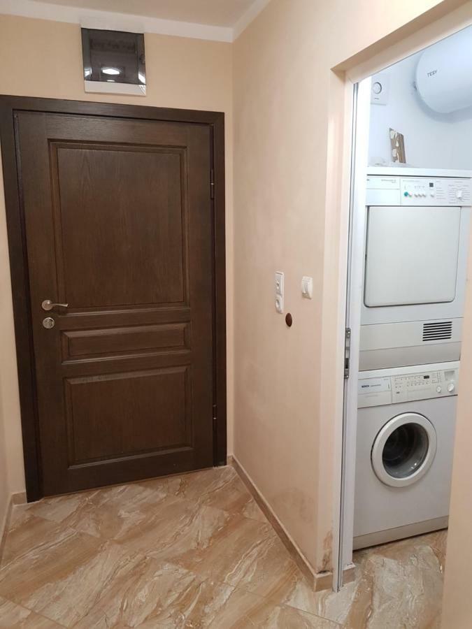 Хепи Апартмънтс Plovdiv Ngoại thất bức ảnh