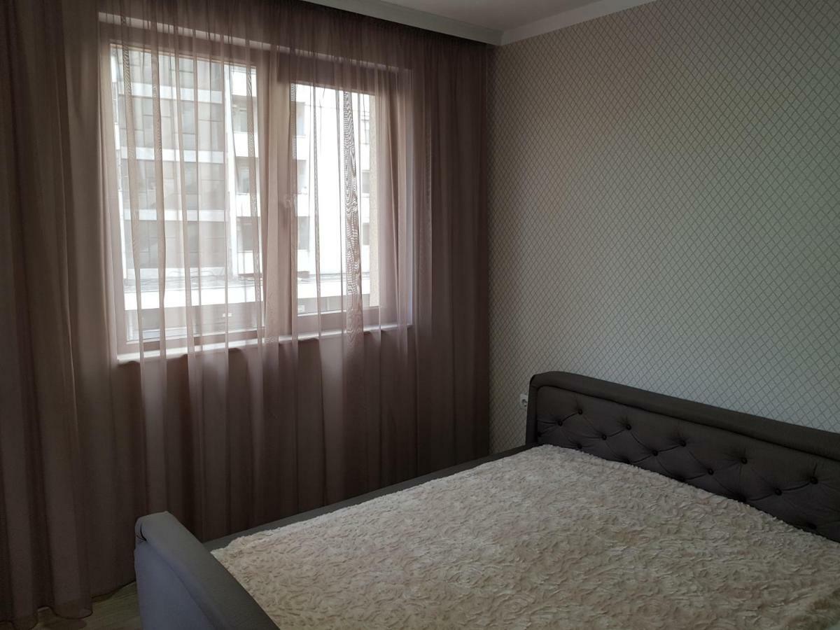 Хепи Апартмънтс Plovdiv Ngoại thất bức ảnh