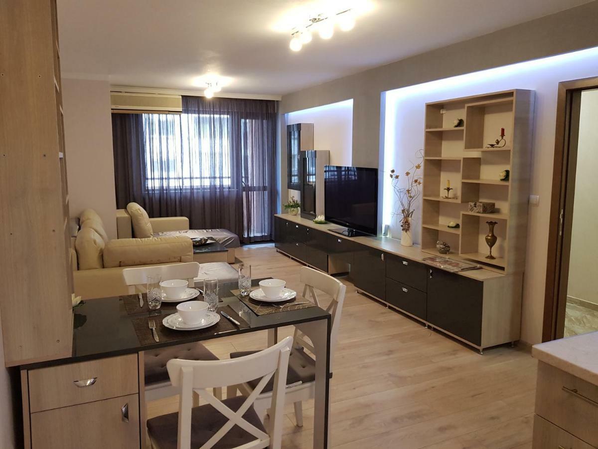 Хепи Апартмънтс Plovdiv Ngoại thất bức ảnh
